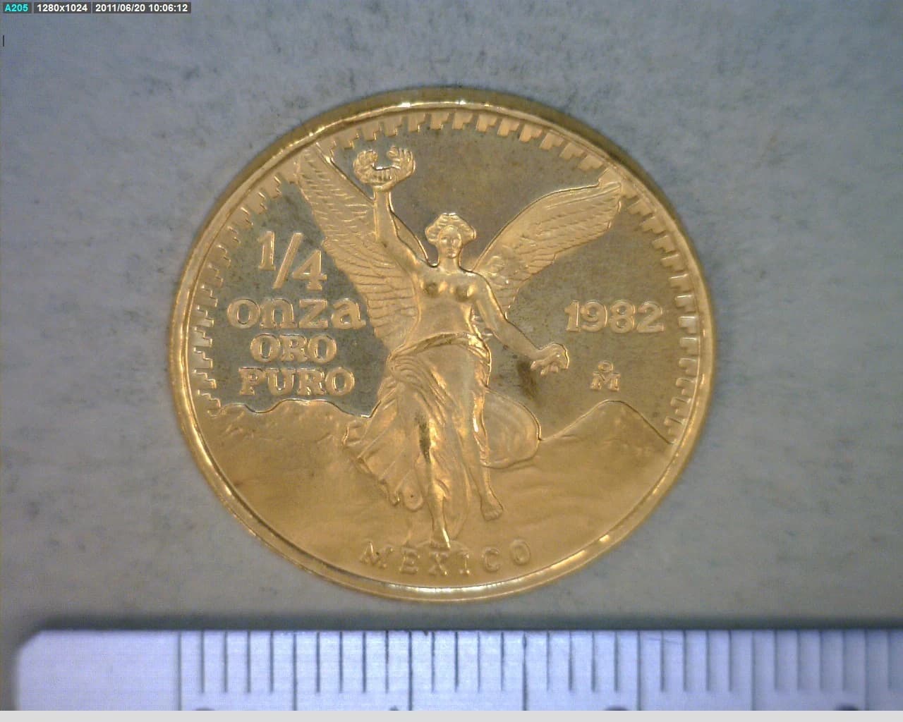 1/4 oz Libertad Oro 1982 · Inventario Banxico 16132 (reverso)