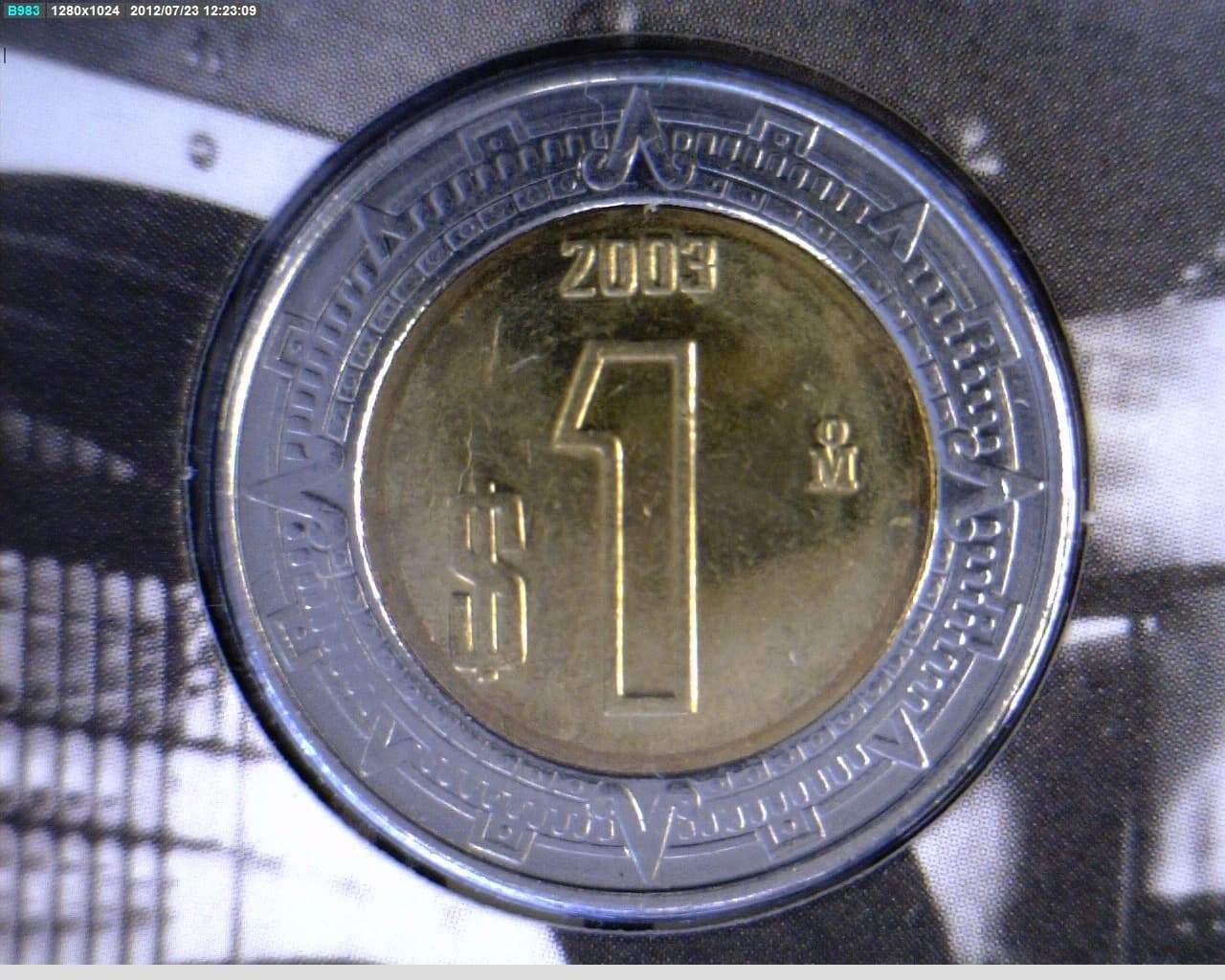 1 Bimetálica 2003 . Inventario Banxico 20572 (reverso)