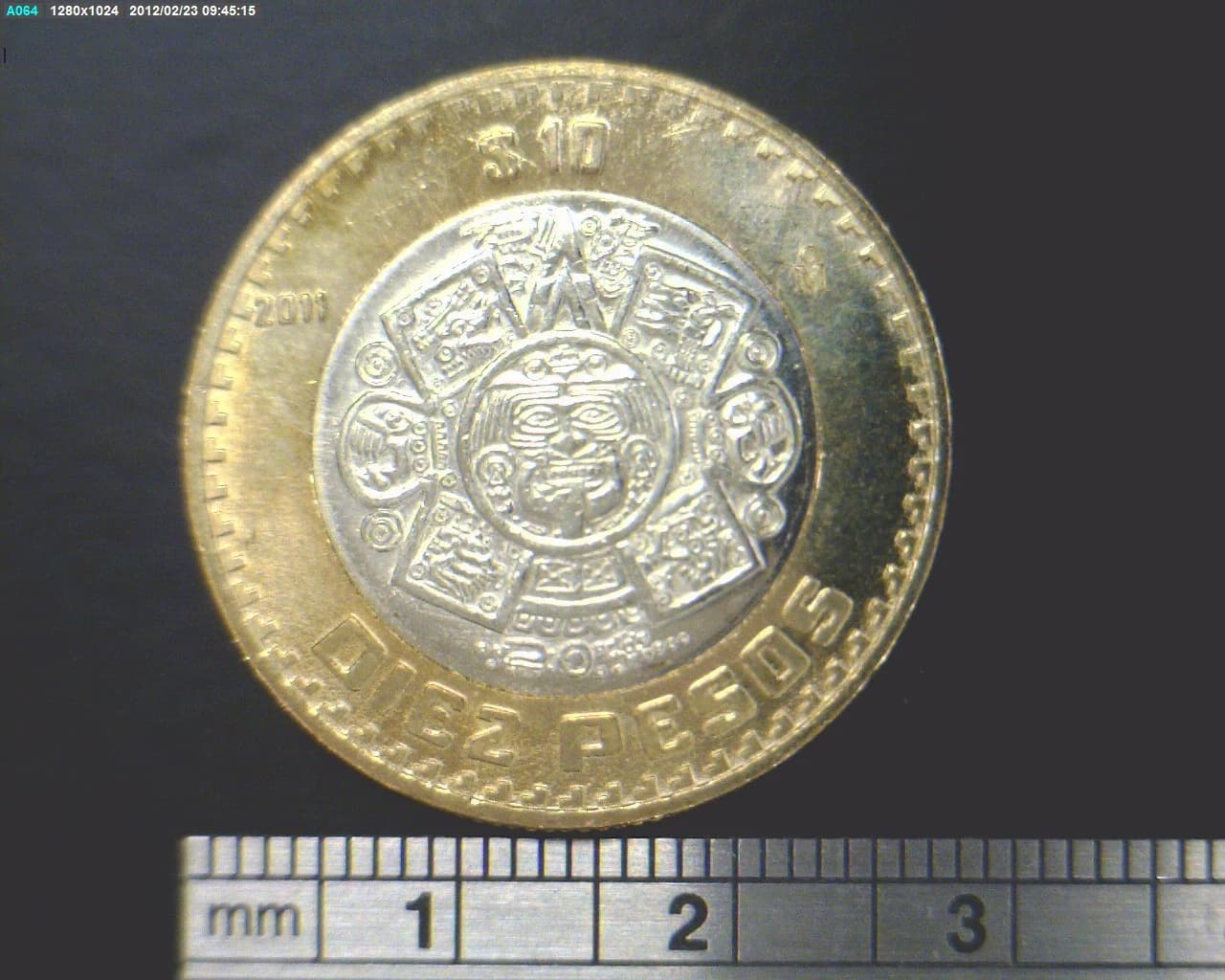 10 Bimetálica 2011 . Inventario Banxico 22712 (reverso)