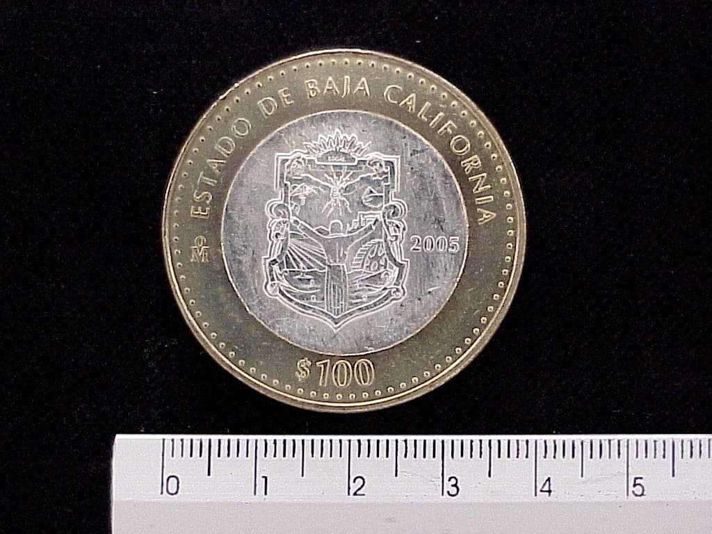 100 Pesos Baja California Escudo 2003 · Inventario Banxico 21442 (reverso)