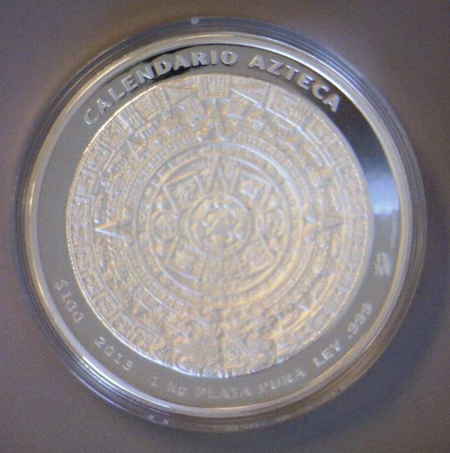 100 Pesos Calendario Azteca, 1 Kilo, Mate-brillo 2013 · Reverso