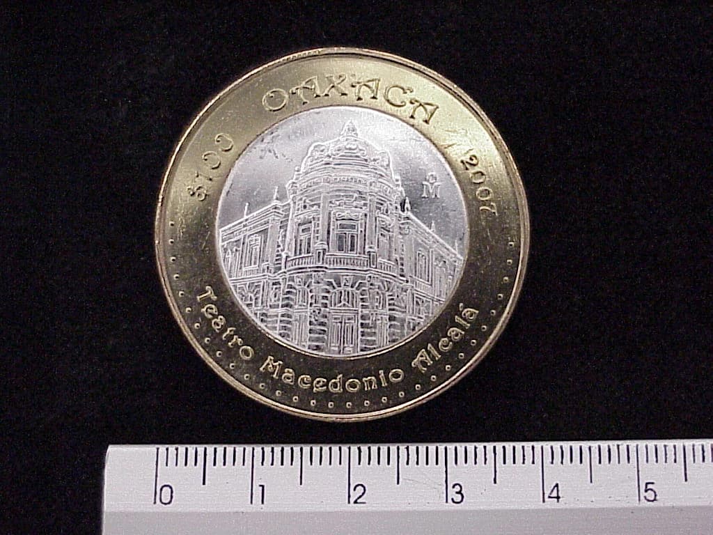 100 Pesos Unión de los Estados Oaxaca segunda etapa cultural 2007 · Inventario Banxico 21557 (reverso)