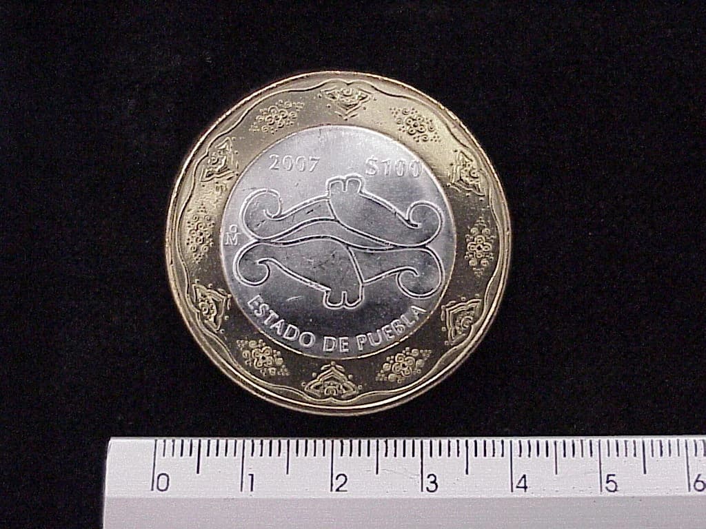 100 Pesos Unión de los Estados Puebla segunda etapa cultural 2007 · Inventario Banxico 21551 (reverso)