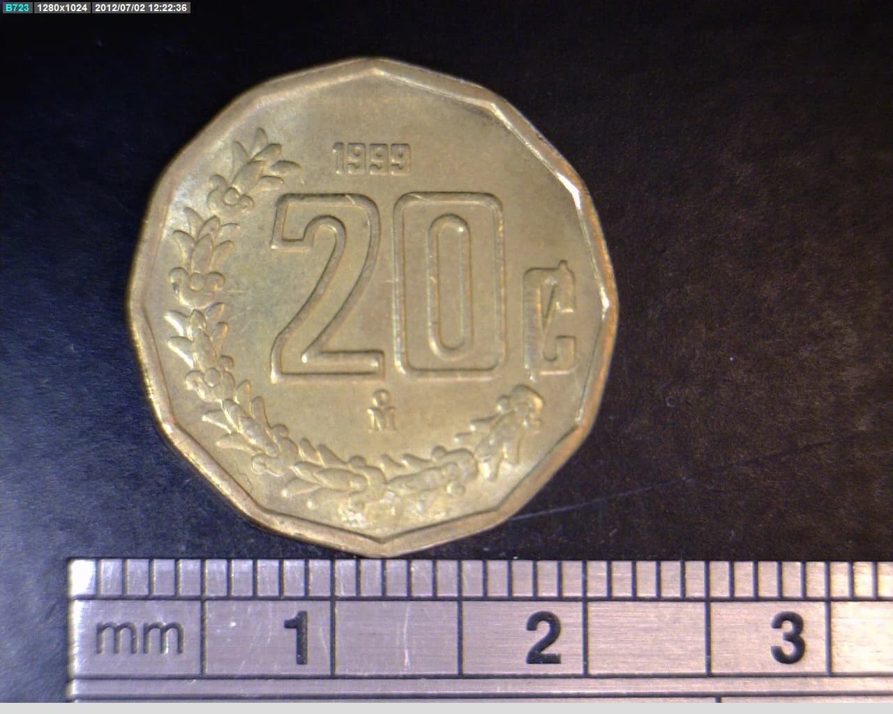 20 Centavos Bronce Aluminio 1999 · Reverso