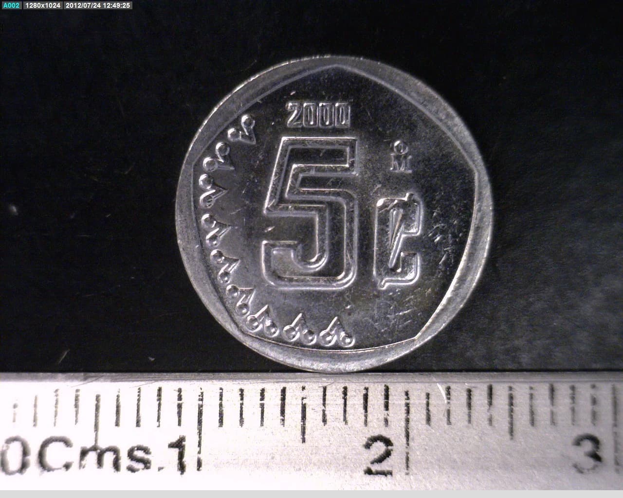 5 Centavos Acero inoxidable 2000 · Reverso
