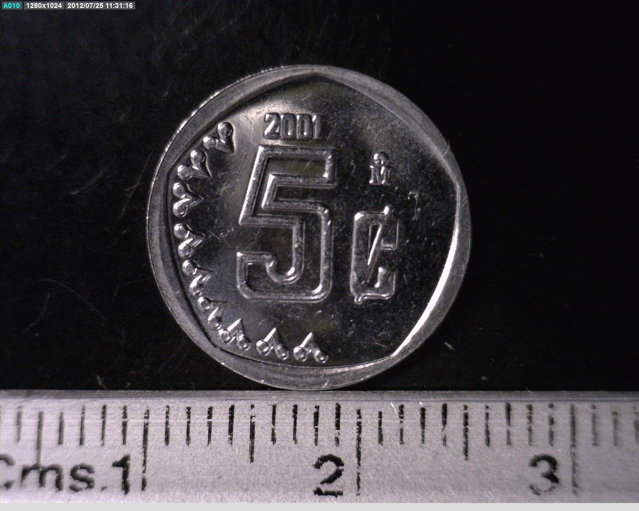 5 Centavos Acero inoxidable 2001 · Reverso