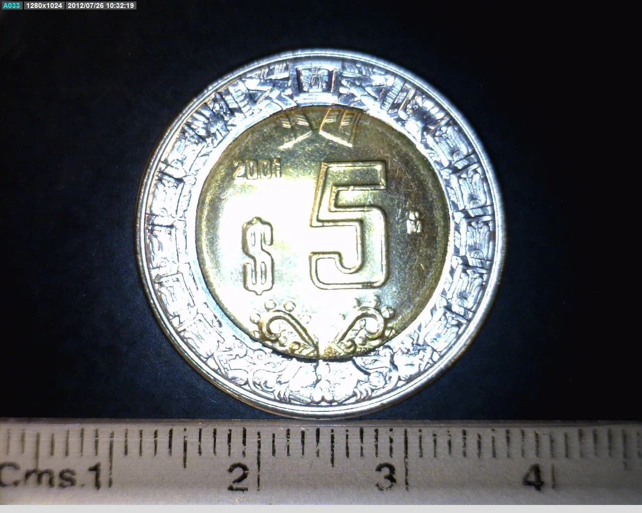 5 Bimetálica 2001 . Inventario Banxico 20528 (reverso)