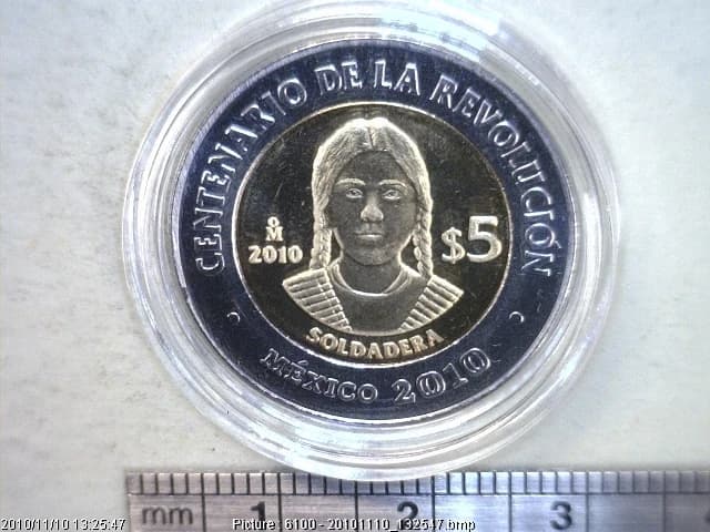 5 Pesos Centenario de la Revolución Mexicana: Francisco I. Madero 2010 · Reverso