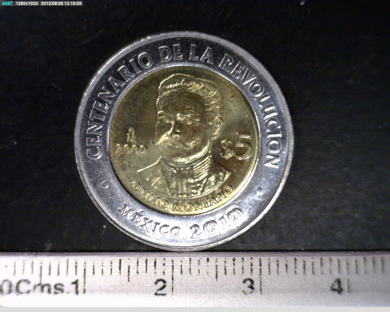5 Pesos Centenario de la Revolución Mexicana: Otilio Montaño 2009 · Reverso