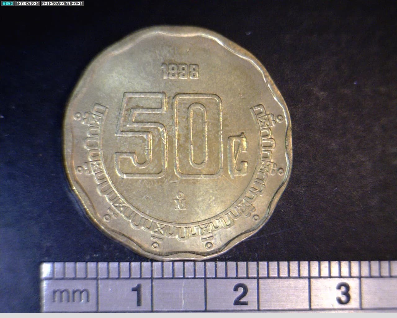 50 Centavos Bronce Aluminio 1998 · Reverso