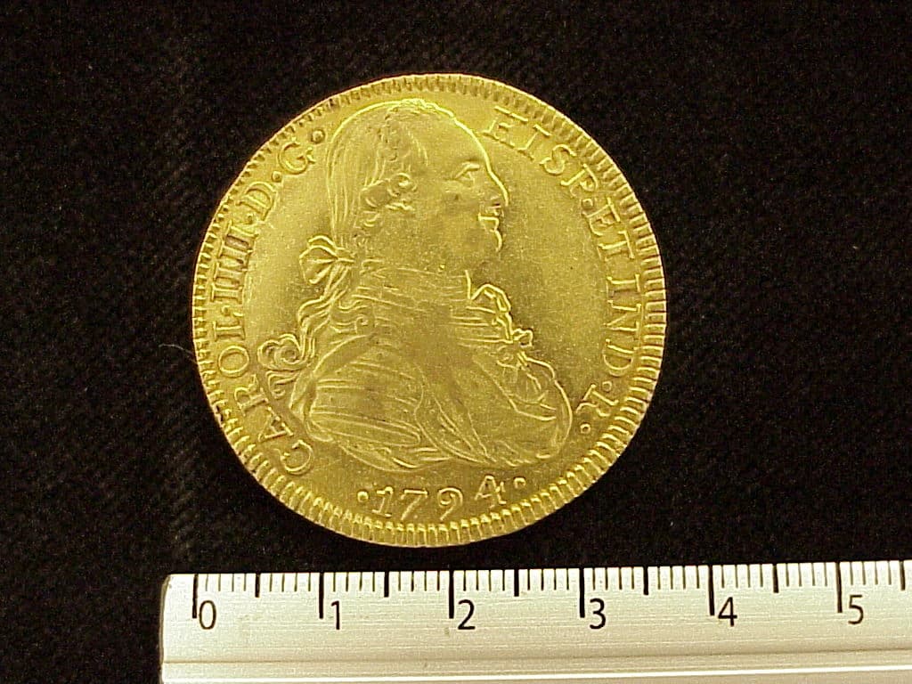 8-escudos-carlos-iv-1794-mexico-fm - anverso (Banxico)