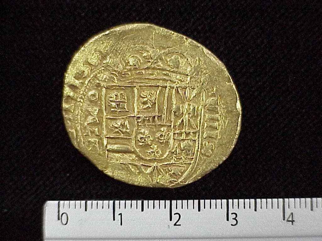 8-escudos-felipe-v-i-1713-mexico-j - anverso (Banxico)