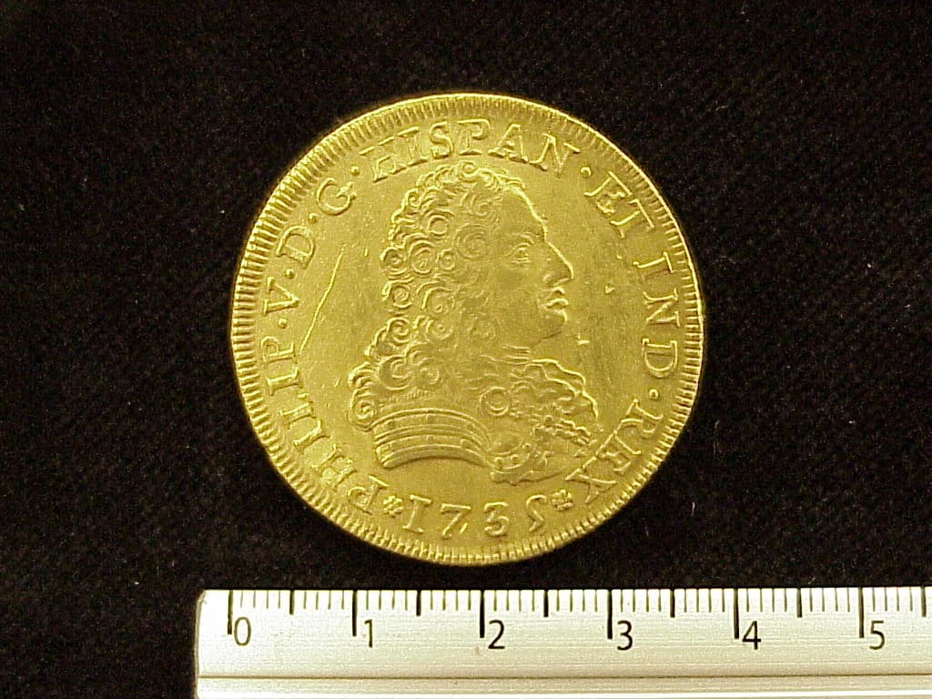 8-escudos-felipe-v-ii-1735-mexico-mf - anverso (Banxico)