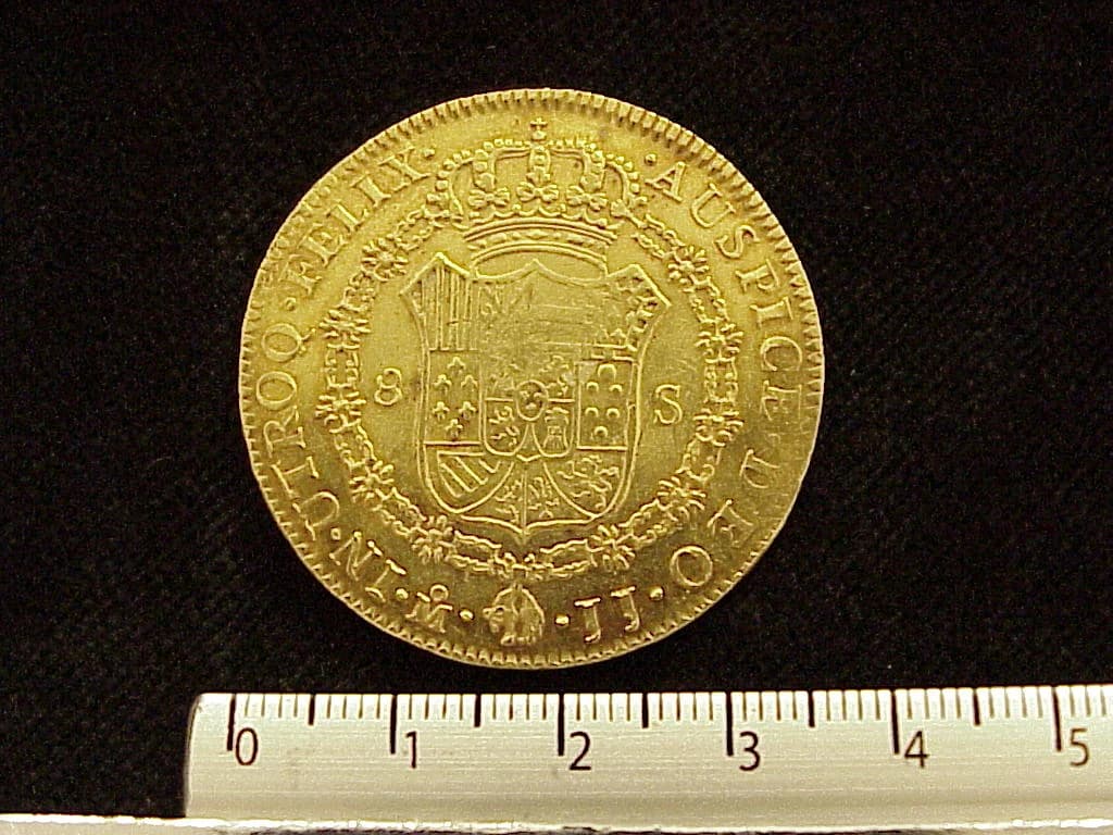 8 Escudos Fernando VII 1814 · Reverso