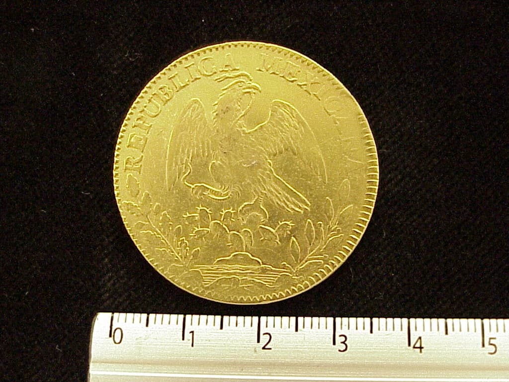 8-escudos-octaval-1829-mexico-jm - anverso (Banxico)