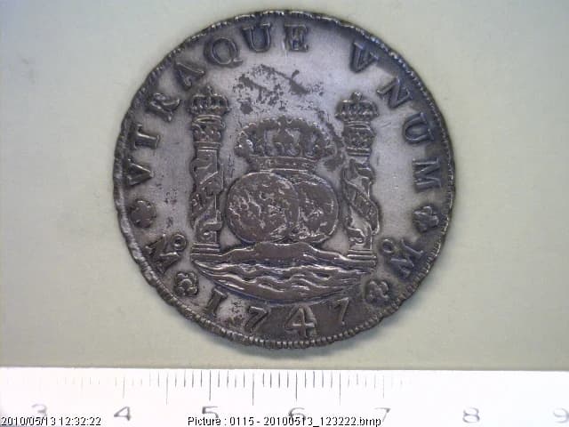 8 Reales Fernando VI 1747 · Reverso