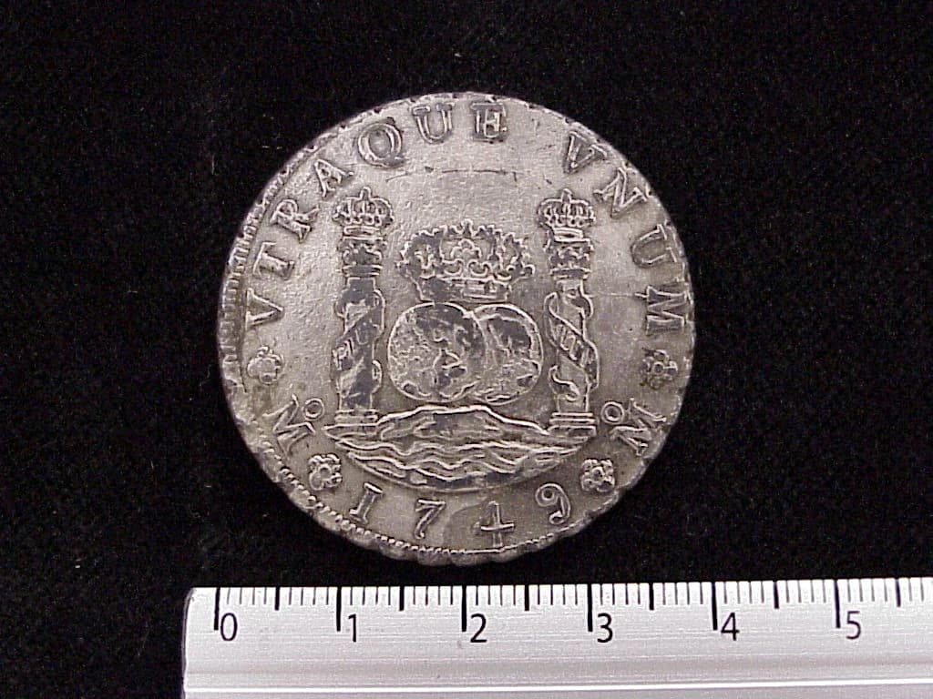 8 Reales Fernando VI 1749 · Reverso