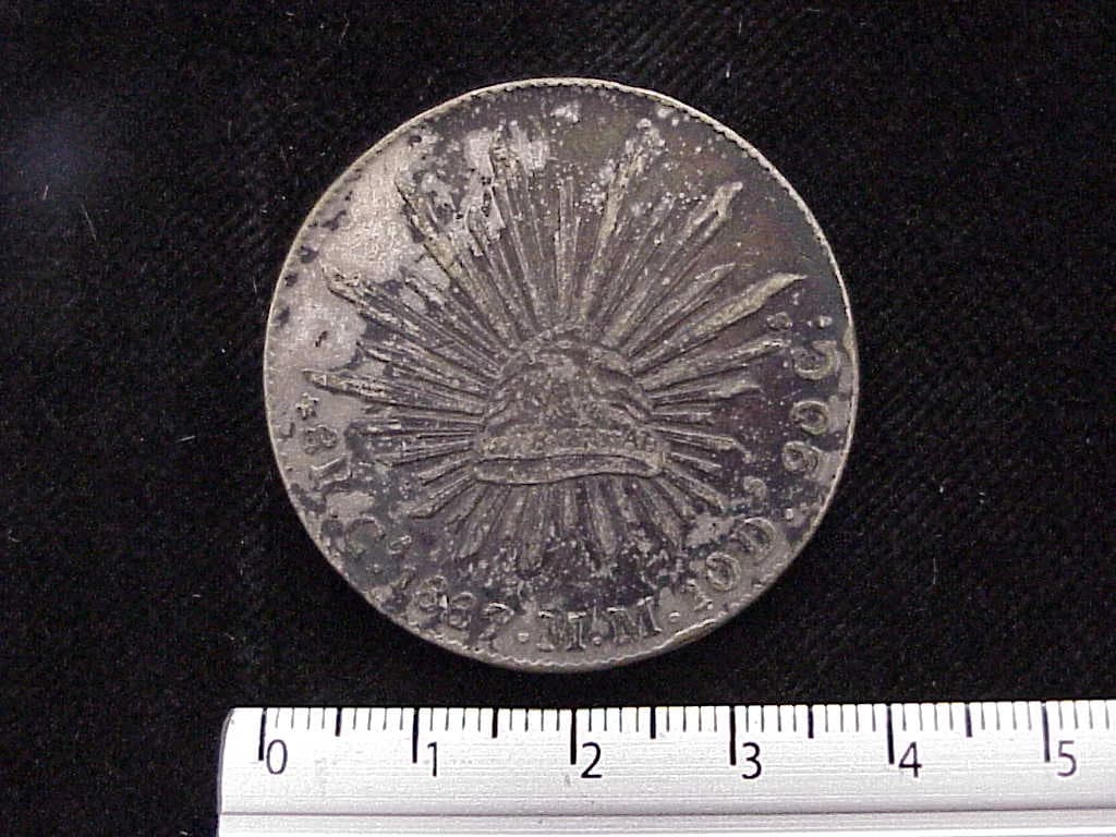 8 Plata 1887 . Inventario Banxico 6607 (reverso)