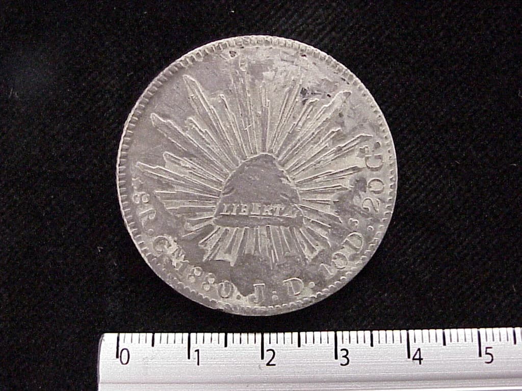 8 Plata 1880 . Inventario Banxico 6022 (reverso)
