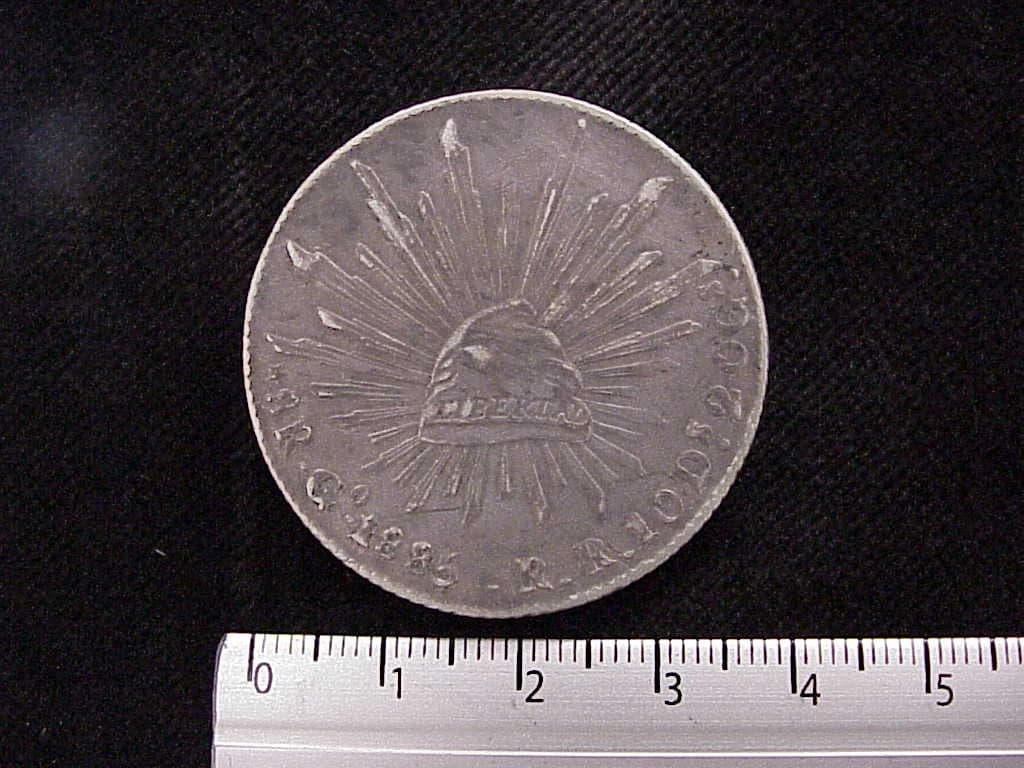 8 Plata 1885 . Inventario Banxico 8251 (reverso)