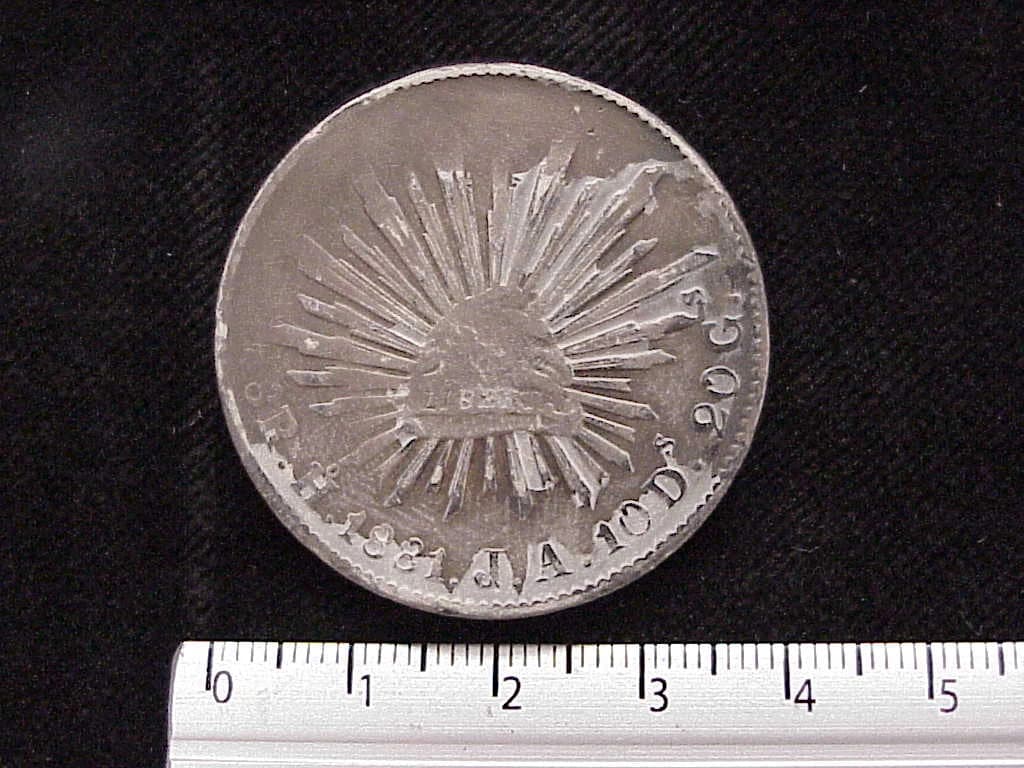 8 Plata 1881 . Inventario Banxico 9197 (reverso)