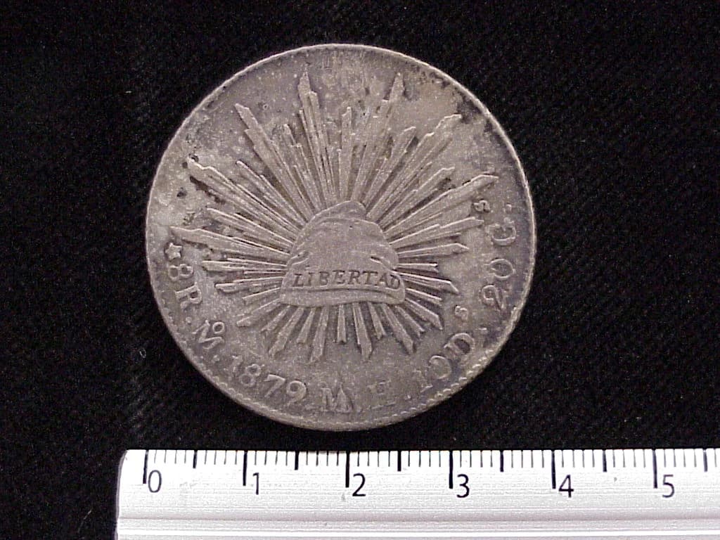 8 Plata 1879 . Inventario Banxico 4409 (reverso)