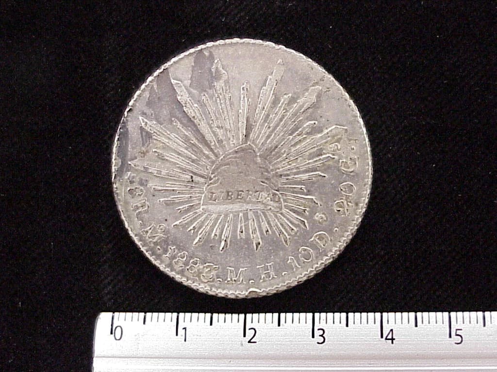 8 Plata 1883 . Inventario Banxico 4424 (reverso)