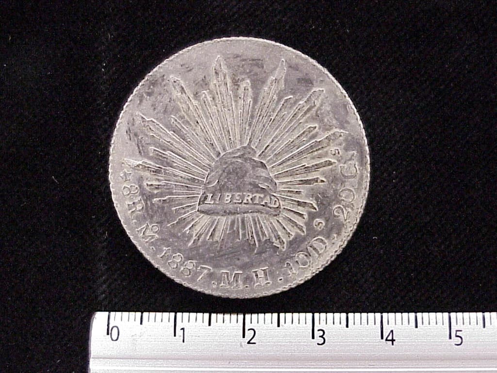 8 Plata 1887 . Inventario Banxico 4437 (reverso)
