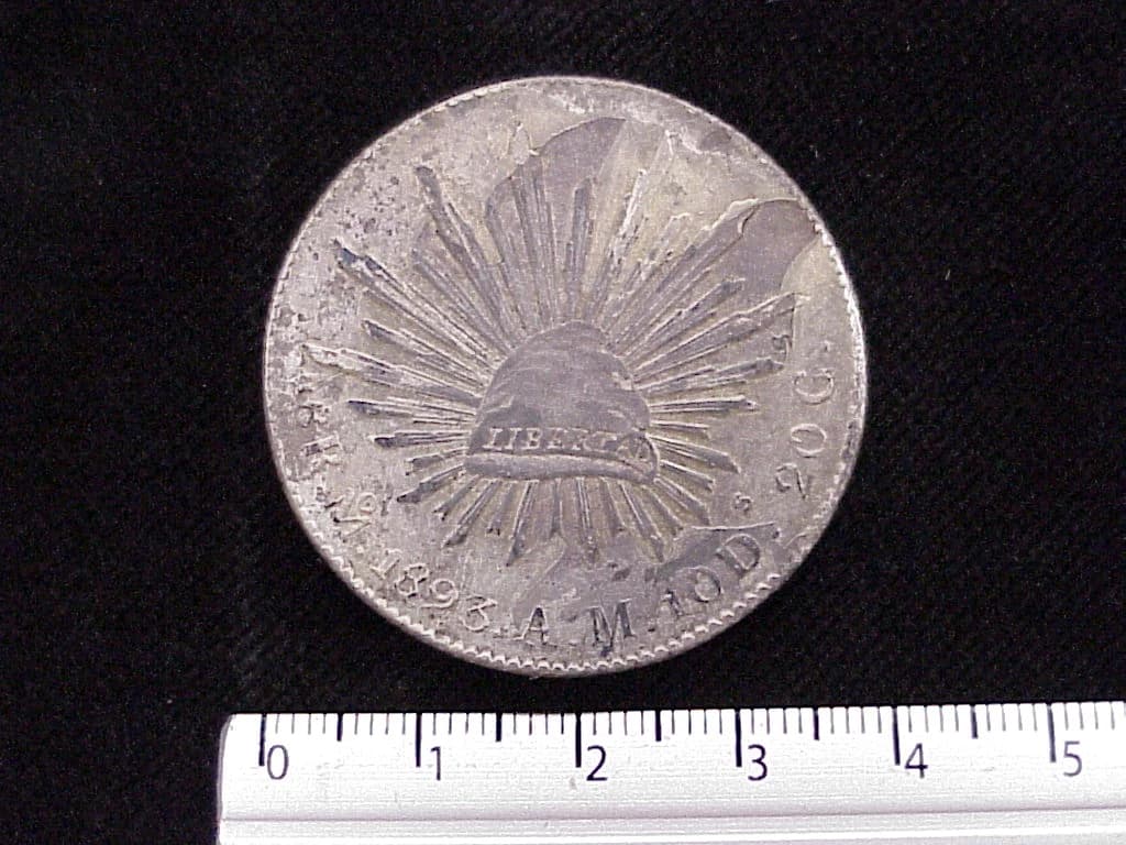 8 Plata 1893 . Inventario Banxico 4460 (reverso)