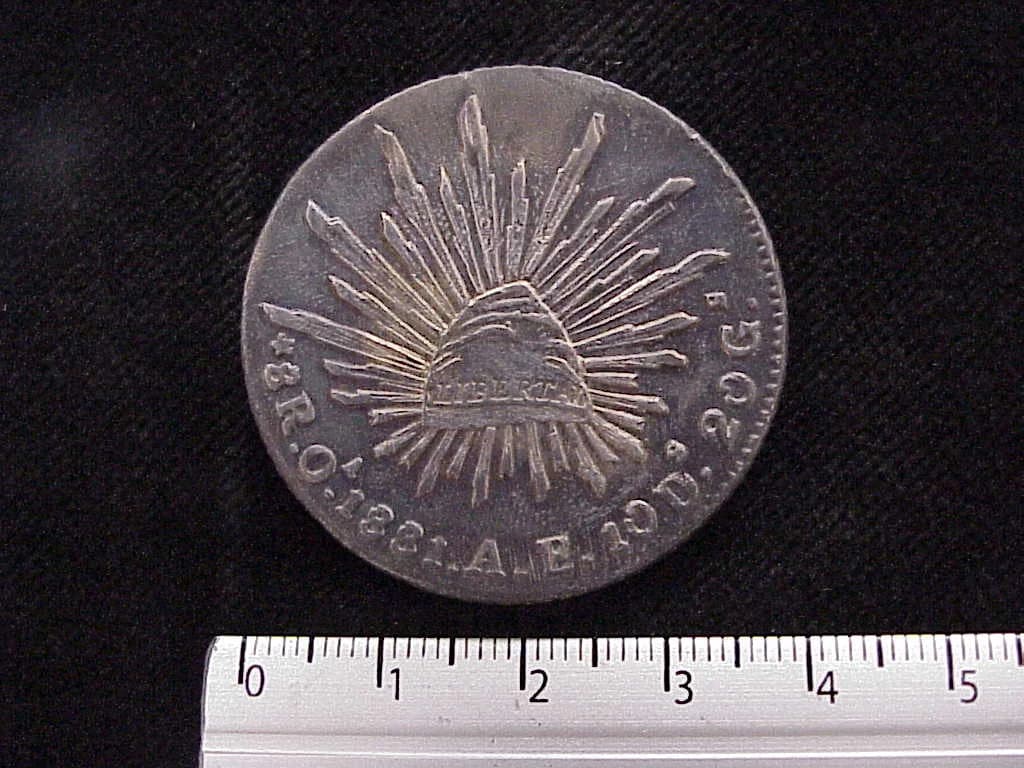 8 Plata 1881 . Inventario Banxico 9433 (reverso)