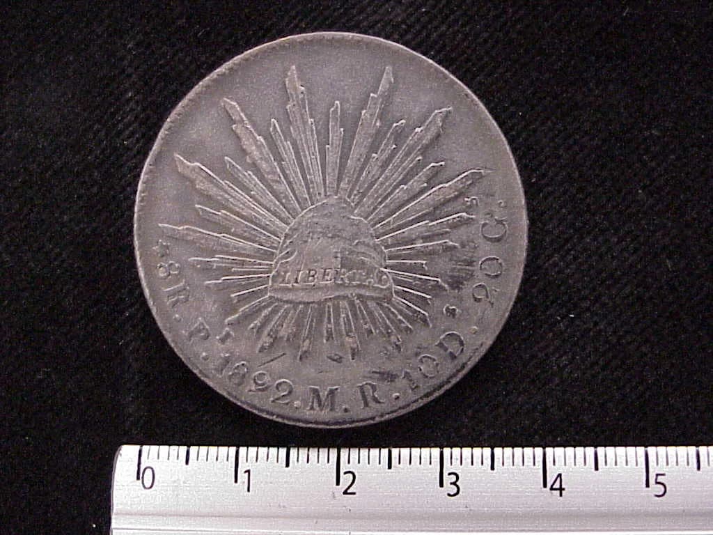 8 Plata 1892 . Inventario Banxico 9698 (reverso)