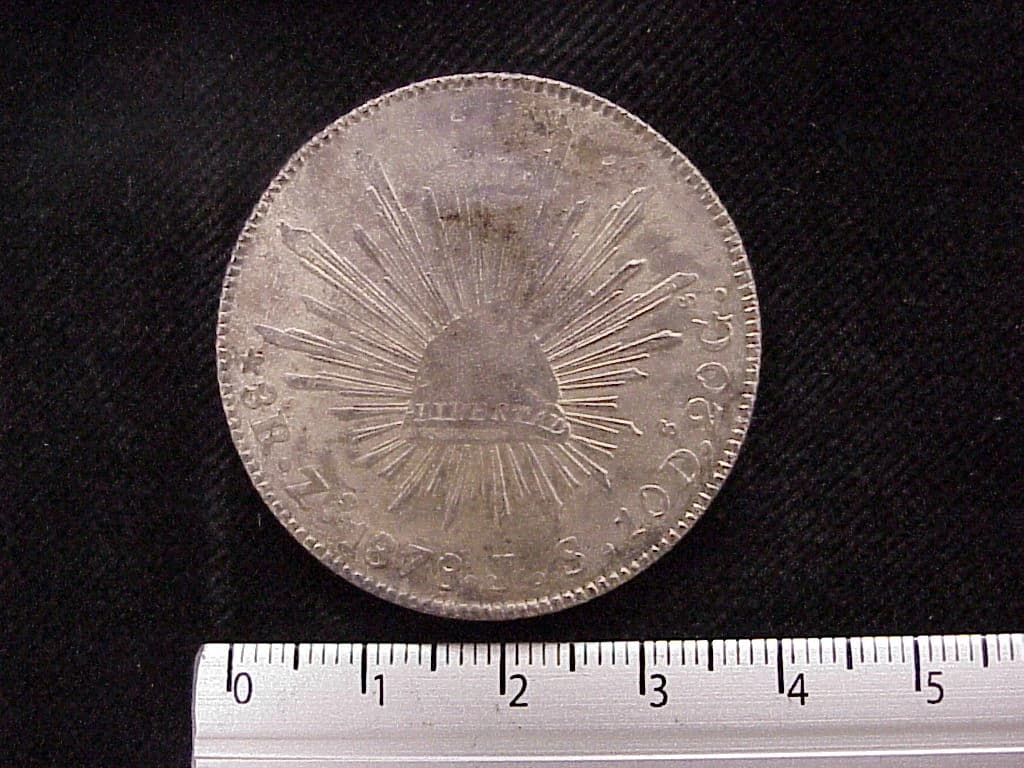 8 Plata 1878 . Inventario Banxico 10318 (reverso)