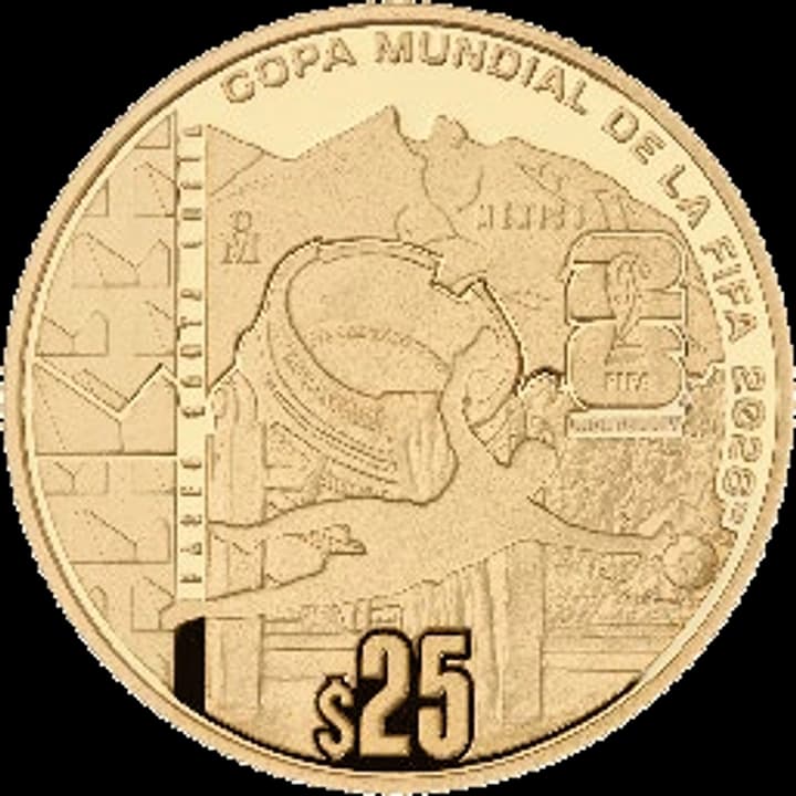 Reverso de 25 pesos oro Mundial 2026 Monterrey con Cerro de la Silla, Macroplaza y balón